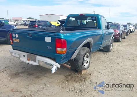 1996 Ford Ranger z USA, uszkodzony, nr VIN 1FTCR11U8TUB87737